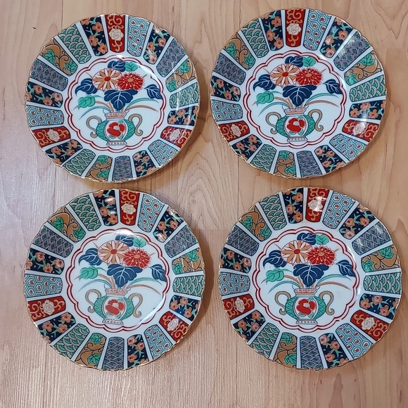 Set of Vintage Arita Imari Fan fine china table setting for 4 - Picture 4 of 14